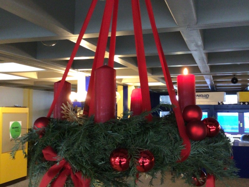 Adventskranzbinden an unserer Schule